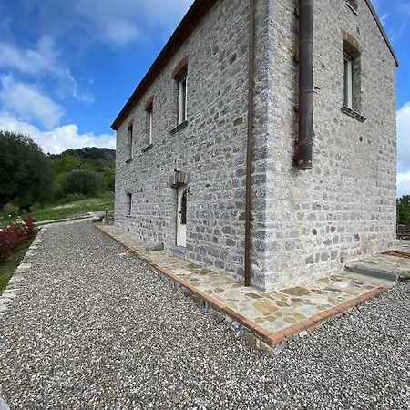 Alloggio incantevole con Piscina Casa vacanze *