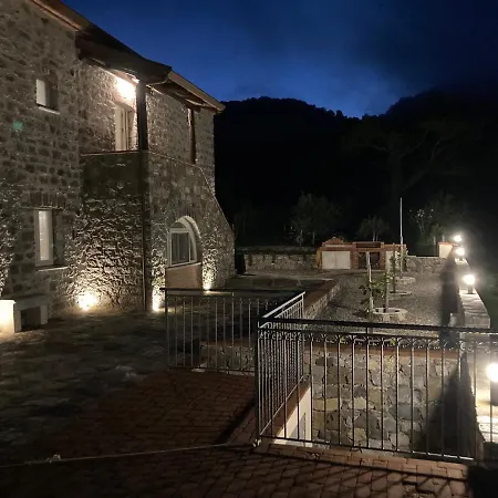 Alloggio incantevole con Piscina Casa vacanze Roccagloriosa